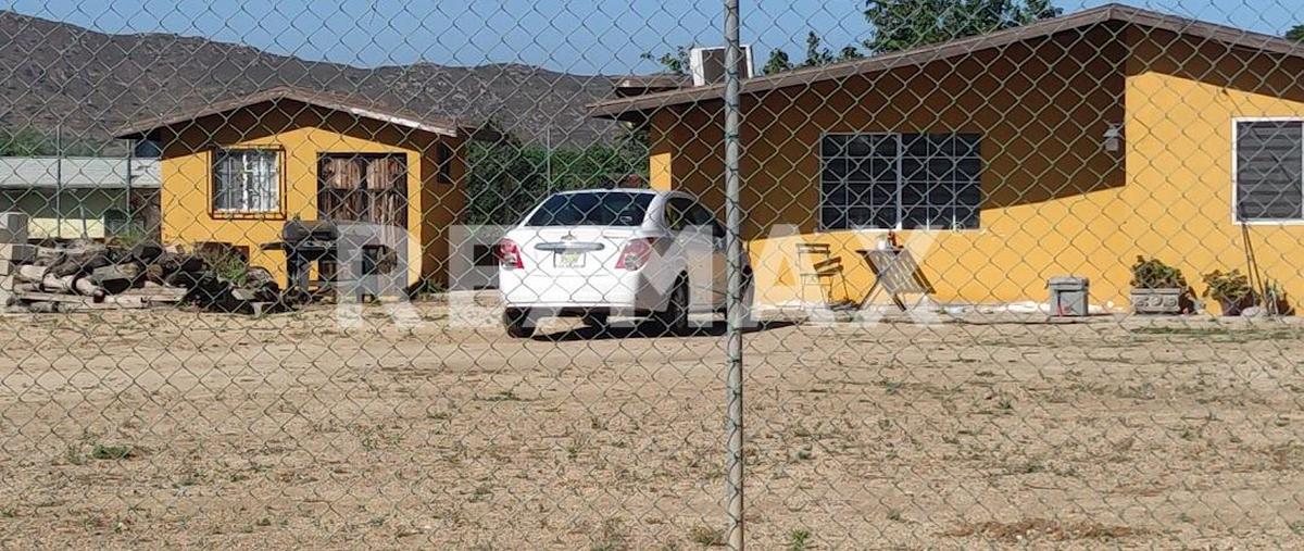 Foto de casa en venta en lote 10 manzana 15, colonia guadalupe. , el porvenir, ensenada, baja california, 0 No. 01