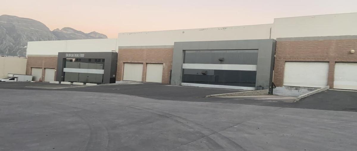 Foto de bodega en , luis echeverría alvarez, santa catarina, nuevo león, 23506861 foto 05 Foto de bodega en renta en , luis echeverría alvarez, santa catarina, nuevo león, 23506861 No. 05