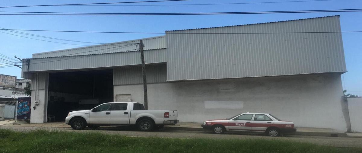 Foto de bodega en venta en malpica #1212 entre pedro moreno y matamoros , coatzacoalcos centro, coatzacoalcos, veracruz de ignacio de la llave, 25053939 No. 01