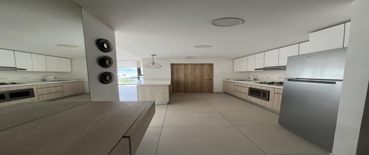 Foto de departamento en renta en manuel ordóñez , el lechugal, santa catarina, nuevo león, 30365542 No. 02