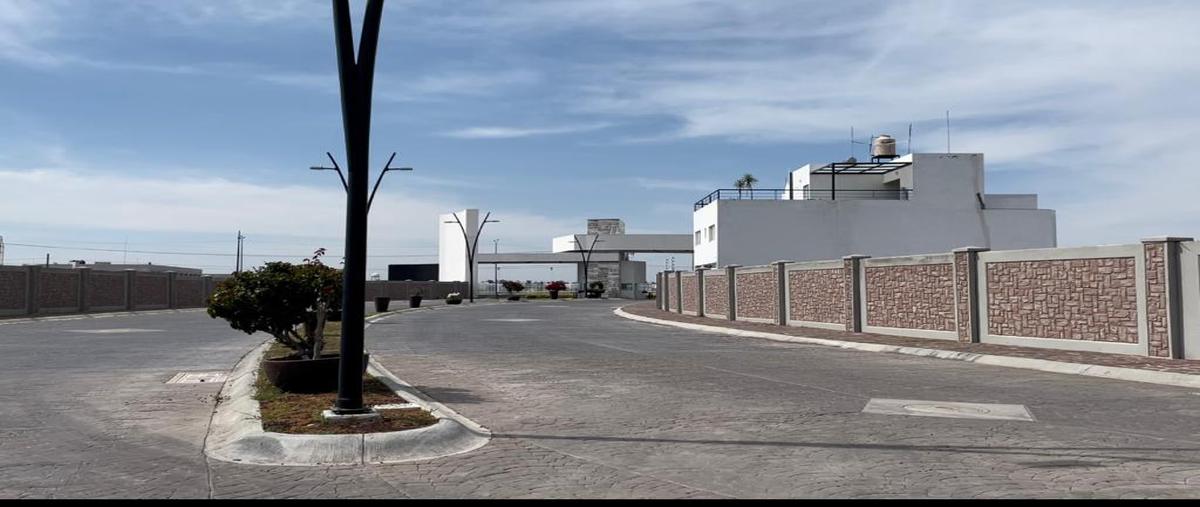 Foto de terreno habitacional en venta en manzana 4 , prados verdes, salamanca, guanajuato, 23064414 No. 03
