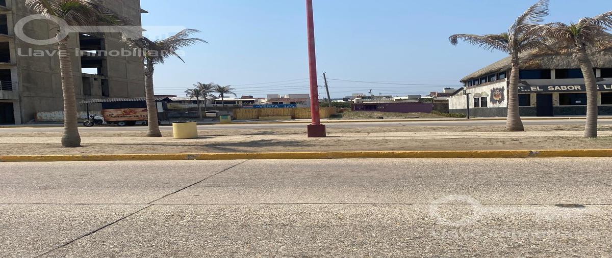 Foto de terreno habitacional en renta en  , maria de la piedad, coatzacoalcos, veracruz de ignacio de la llave, 0 No. 01