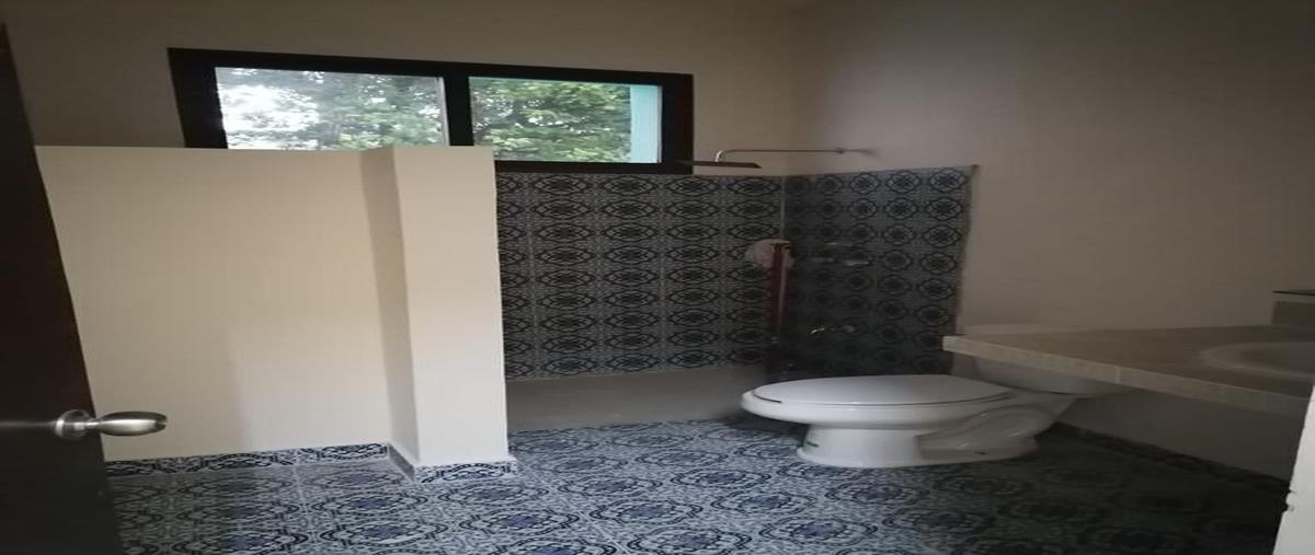 Foto de casa en venta en  , merida centro, mérida, yucatán, 27817420 No. 03