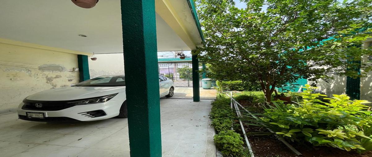 Foto de casa en venta en  , merida centro, mérida, yucatán, 30166572 No. 03