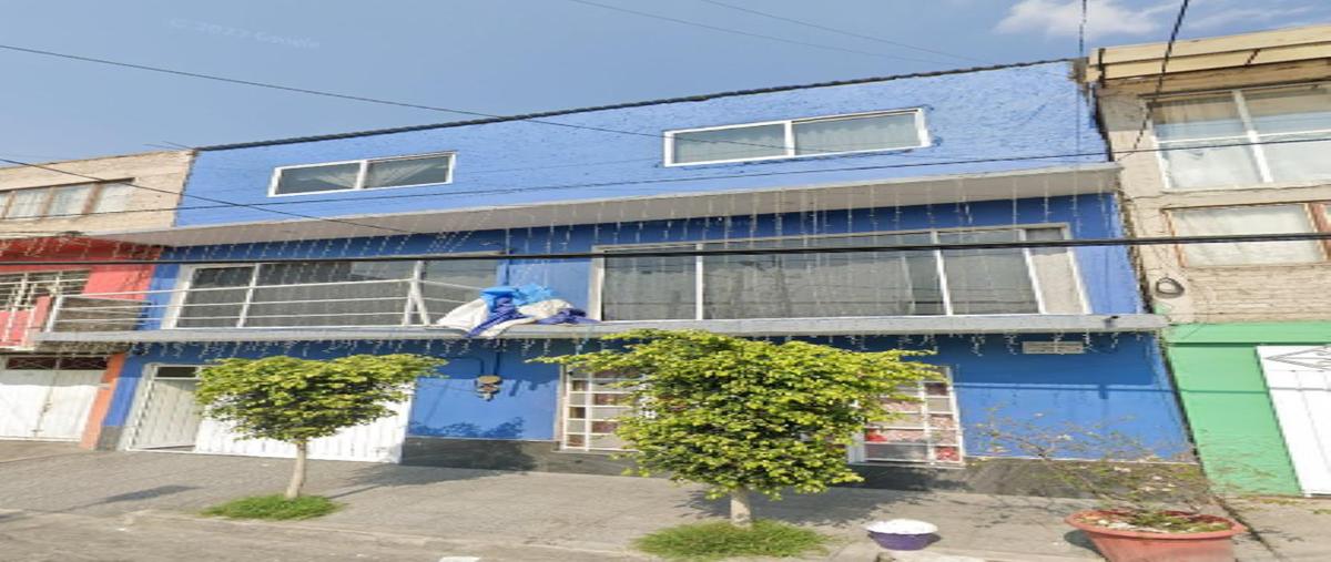 Foto de casa en venta en  , metropolitana segunda sección, nezahualcóyotl, méxico, 30548510 No. 03