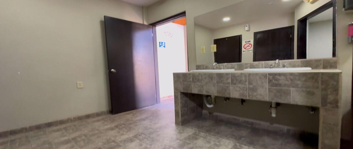 Foto de local en venta en mexicali , loma linda, mexicali, baja california, 27386520 No. 04