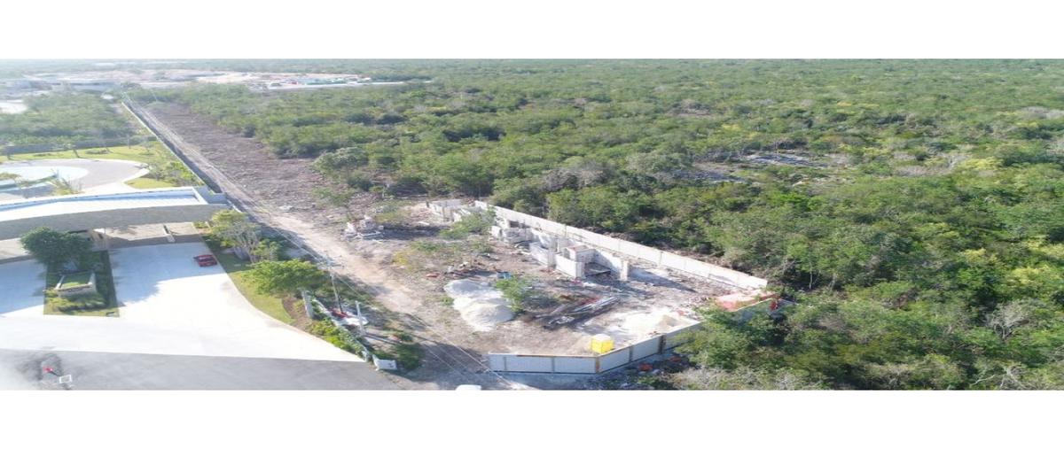 Foto de terreno habitacional en , méxico norte, mérida, yucatán, 20066924 foto 01 Foto de terreno habitacional en venta en , méxico norte, mérida, yucatán, 20066924 No. 01