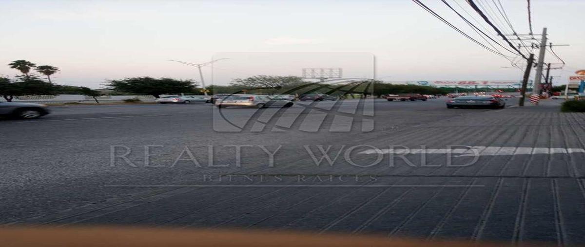 Foto de local en , mirador de la silla, guadalupe, nuevo león, 31026671 foto 02 Foto de local en renta en , mirador de la silla, guadalupe, nuevo león, 31026671 No. 02