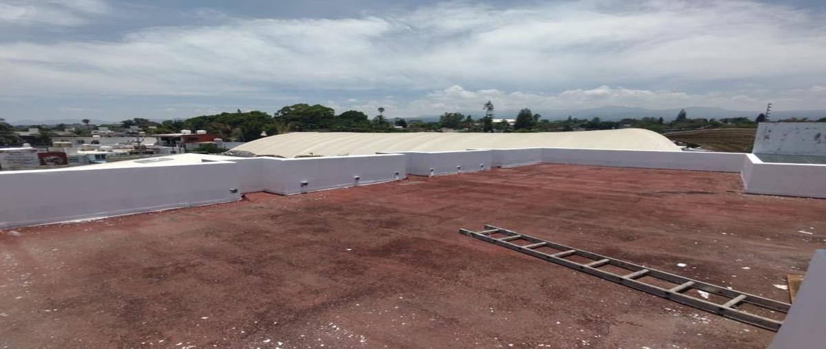 Foto de edificio en venta en  , miraval, cuernavaca, morelos, 25274176 No. 01