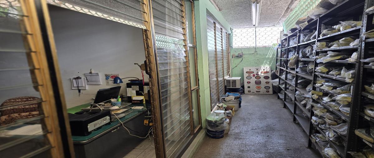 Foto de terreno comercial en venta en  , miraval, cuernavaca, morelos, 31076638 No. 04