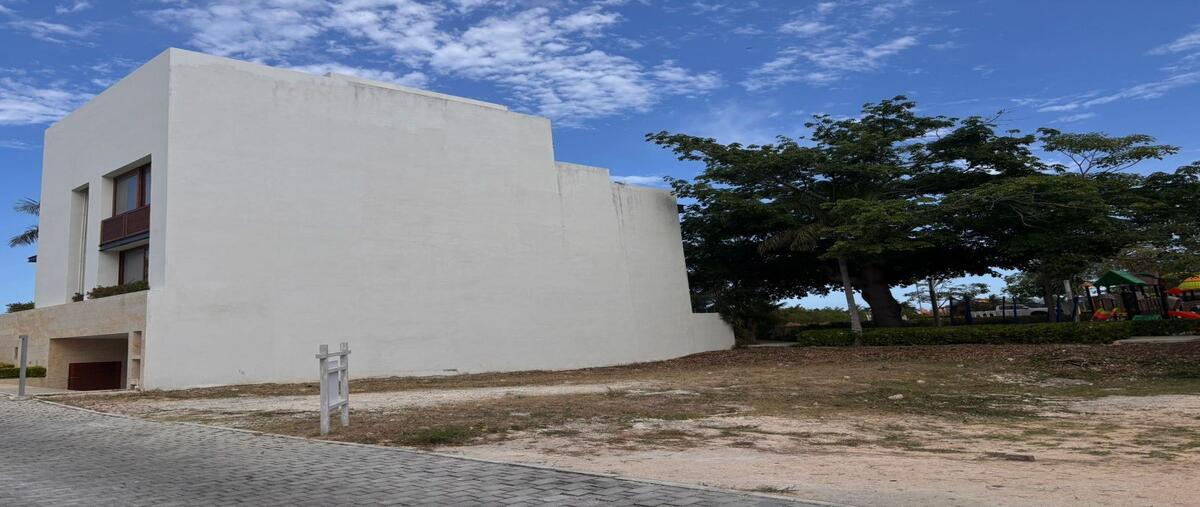 Foto de terreno habitacional en n/a , zona hotelera, benito juárez, quintana roo, 0 foto 01 Foto de terreno habitacional en venta en n/a , zona hotelera, benito juárez, quintana roo, 0 No. 01