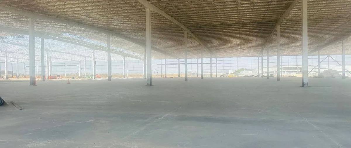 Foto de nave industrial en nave industrial en roca el salto industrial park , el salto centro, el salto, jalisco, 0 foto 02 Foto de nave industrial en renta en nave industrial en roca el salto industrial park , el salto centro, el salto, jalisco, 0 No. 02