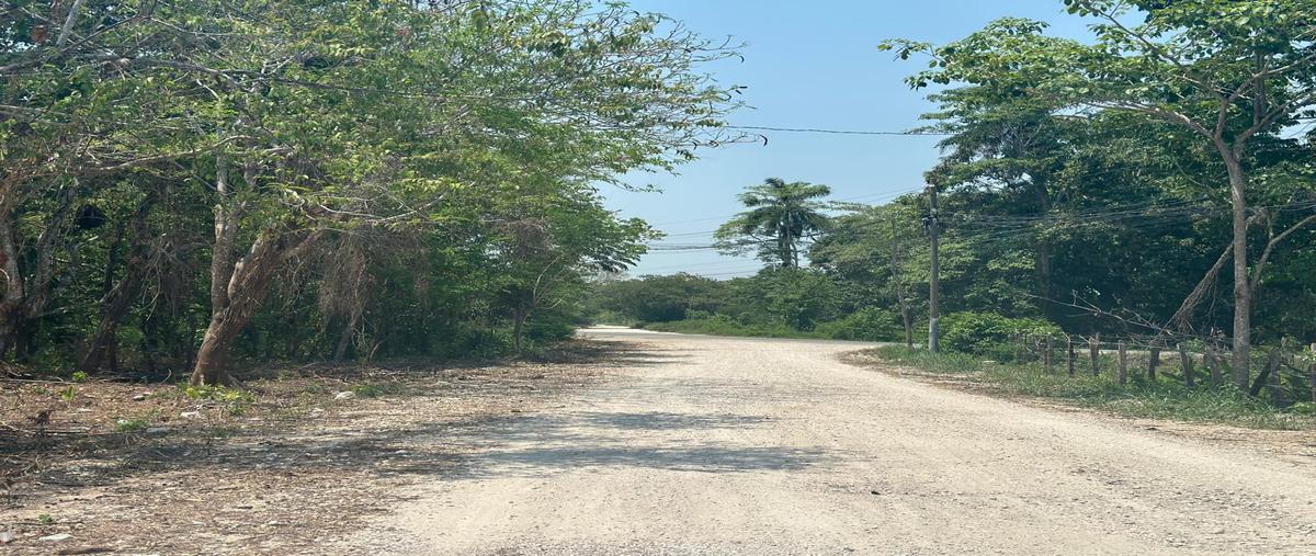 Foto de terreno habitacional en venta en  , occidente 4a sección, comalcalco, tabasco, 0 No. 03