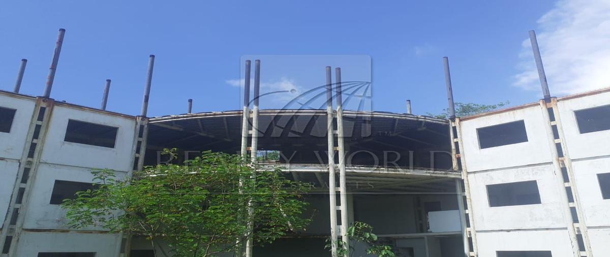 Foto de edificio en venta en  , oriente 1ra. sección, comalcalco, tabasco, 0 No. 02