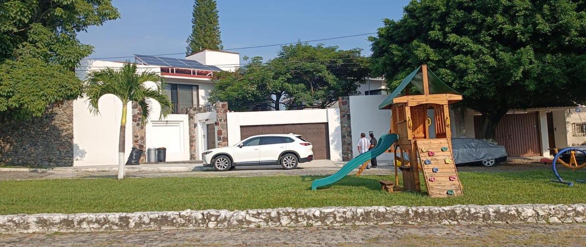 Foto de casa en venta en  , palmira tinguindin, cuernavaca, morelos, 0 No. 03