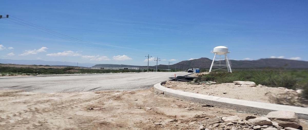 Foto de terreno habitacional en , pantano, ramos arizpe, coahuila de zaragoza, 0 foto 02 Foto de terreno habitacional en venta en , pantano, ramos arizpe, coahuila de zaragoza, 0 No. 02