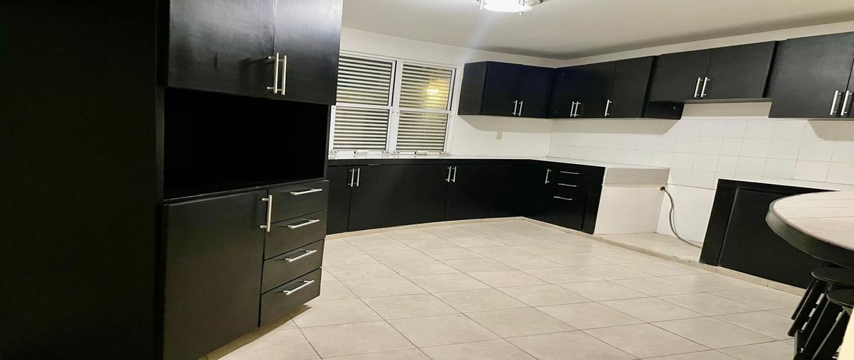 Foto de casa en venta en  , paraíso coatzacoalcos, coatzacoalcos, veracruz de ignacio de la llave, 30351097 No. 02