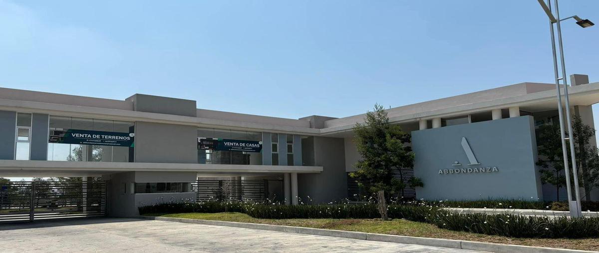 Foto de casa en venta en  , parque esmeralda, pachuca de soto, hidalgo, 30271665 No. 02