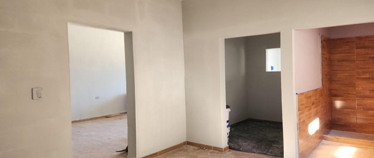 Foto de casa en venta en parques de baixa , jardines de ote  etapa i a la viii, chihuahua, chihuahua, 30989093 No. 03