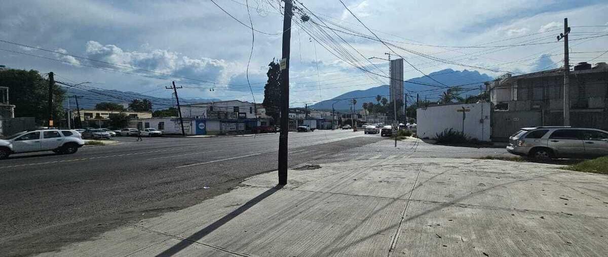 Foto de terreno habitacional en venta en paseo de los leones , mitras centro, monterrey, nuevo león, 30194840 No. 02
