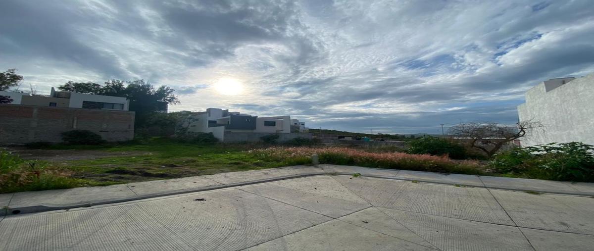 Foto de terreno habitacional en venta en paseo del parque , tres marías, morelia, michoacán de ocampo, 21361348 No. 03