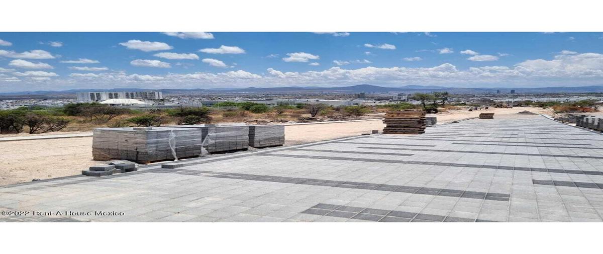 Foto de terreno habitacional en venta en  , paseo san junípero, querétaro, querétaro, 24915163 No. 03