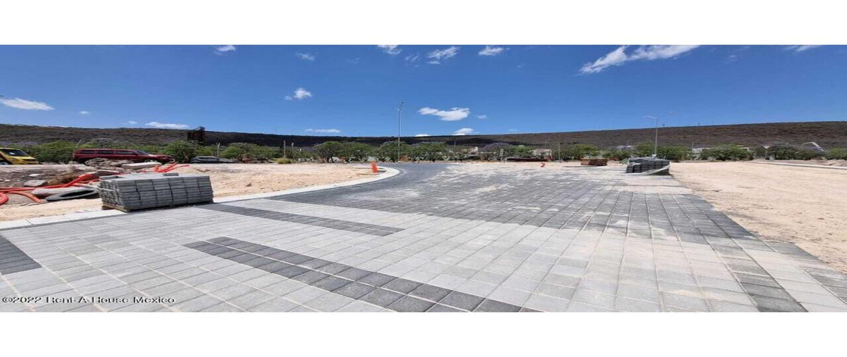 Foto de terreno habitacional en venta en  , paseo san junípero, querétaro, querétaro, 24915196 No. 05