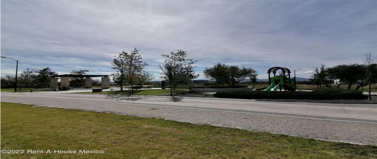 Foto de terreno habitacional en venta en  , paseo san junípero, querétaro, querétaro, 0 No. 05