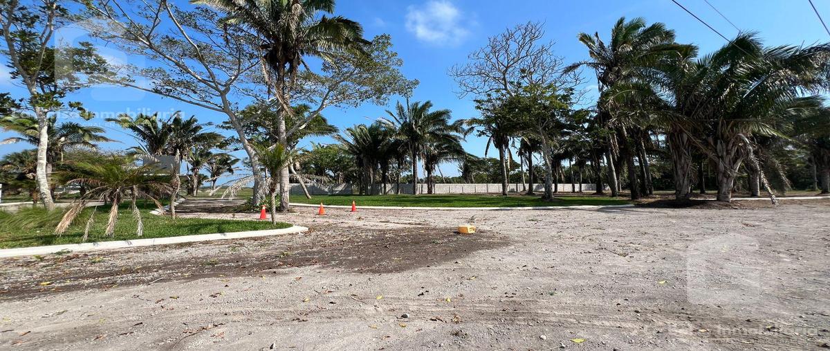 Foto de terreno habitacional en venta en  , paso del toro, medellín de bravo, veracruz de ignacio de la llave, 0 No. 03
