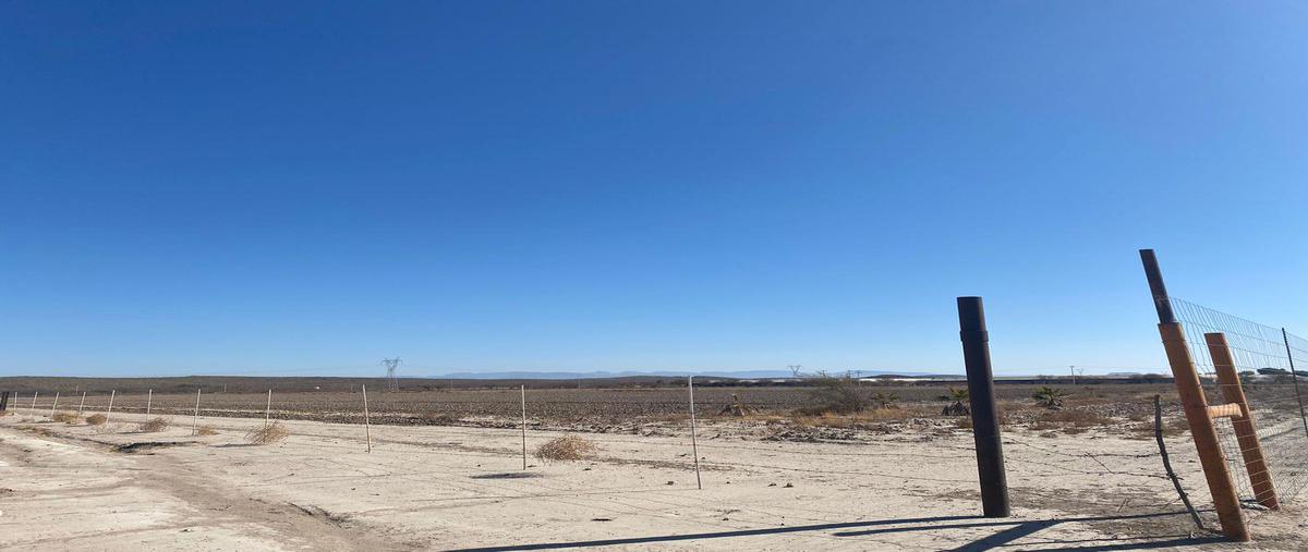 Foto de terreno habitacional en , piedra blanca, parras, coahuila de zaragoza, 0 foto 02 Foto de terreno habitacional en venta en , piedra blanca, parras, coahuila de zaragoza, 0 No. 02