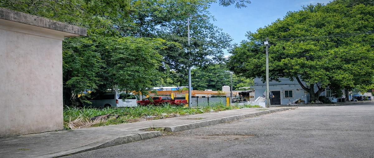Foto de terreno habitacional en venta en  , playa del carmen centro, solidaridad, quintana roo, 30833958 No. 03
