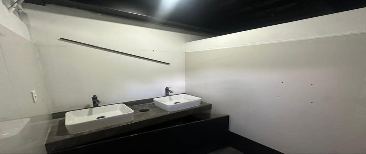 Foto de local en , playa del carmen, solidaridad, quintana roo, 0 foto 05 Foto de local en renta en , playa del carmen, solidaridad, quintana roo, 0 No. 05