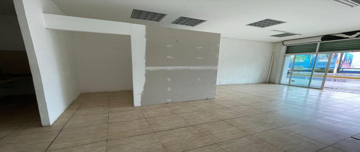 Foto de local en , playa del carmen, solidaridad, quintana roo, 0 foto 04 Foto de local en renta en , playa del carmen, solidaridad, quintana roo, 0 No. 04