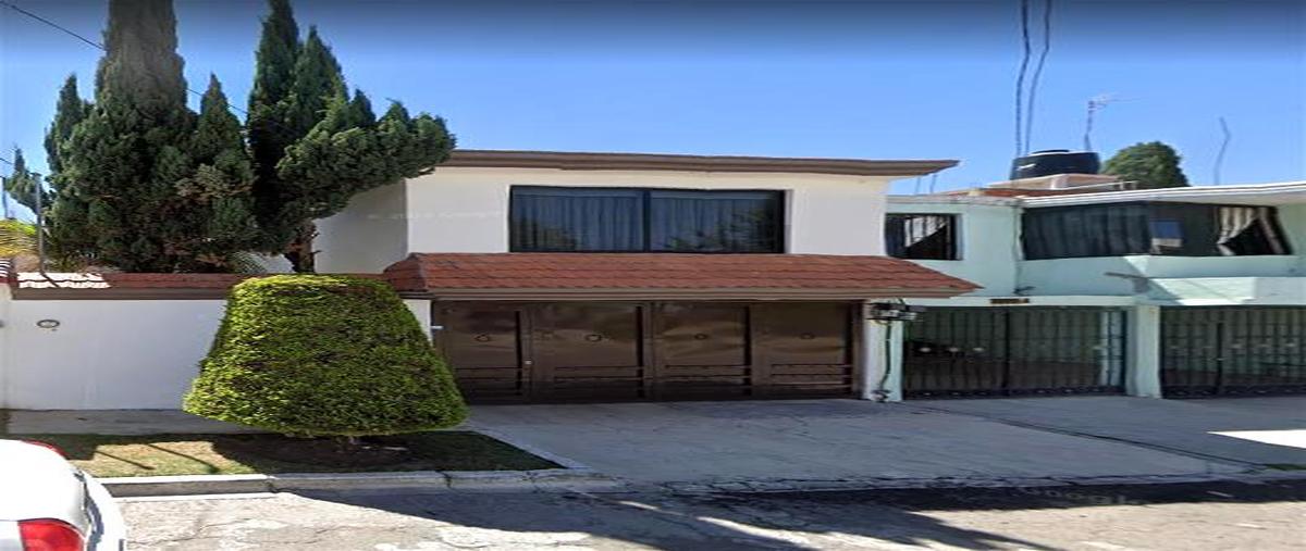 Foto de casa en venta en  , plazas amalucan, puebla, puebla, 0 No. 01