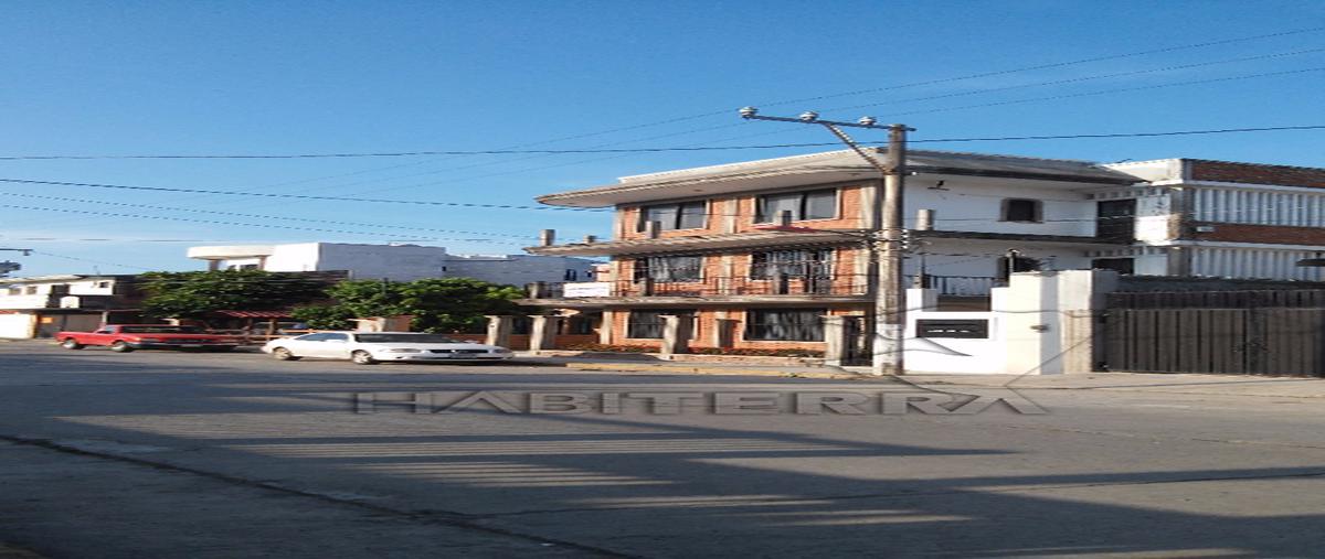 Foto de edificio en venta en plutarco elías calles , adolfo ruiz cortines, tuxpan, veracruz de ignacio de la llave, 0 No. 02