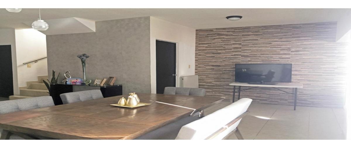 Foto de casa en venta en  , portal de las lomas, saltillo, coahuila de zaragoza, 0 No. 05