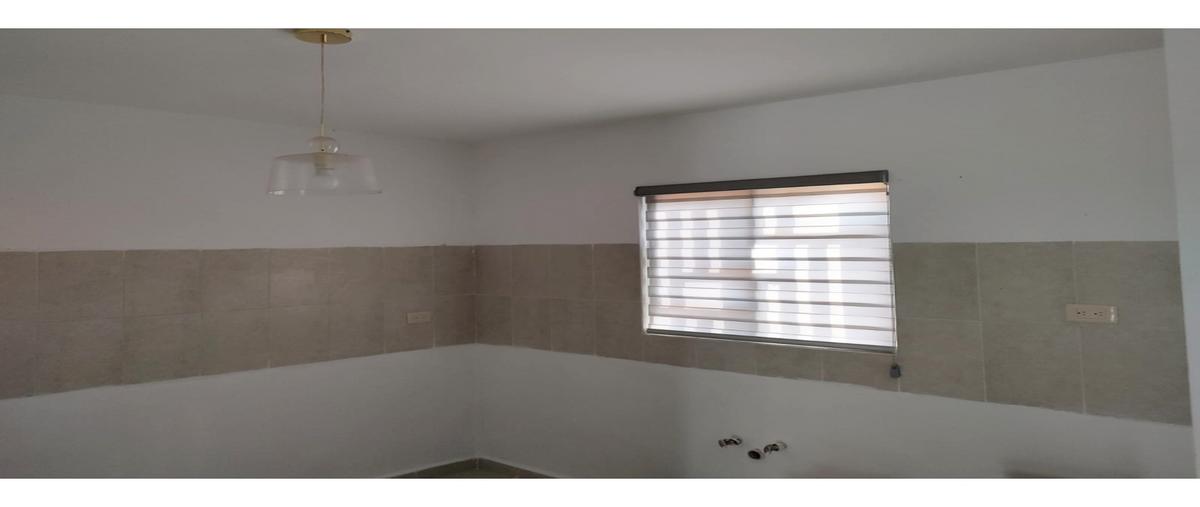 Foto de casa en venta en  , portal de las lomas, saltillo, coahuila de zaragoza, 0 No. 03