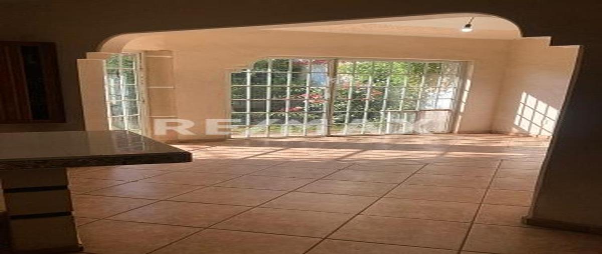Foto de casa en privada de cuernavaca , revolución, uruapan, michoacán de ocampo, 30208015 foto 04 Foto de casa en venta en privada de cuernavaca , revolución, uruapan, michoacán de ocampo, 30208015 No. 04