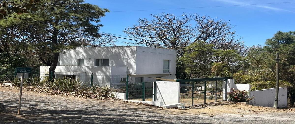 Foto de casa en venta en privada de los robles , cuisillos (huaxtla de orendain), el arenal, jalisco, 29947860 No. 01