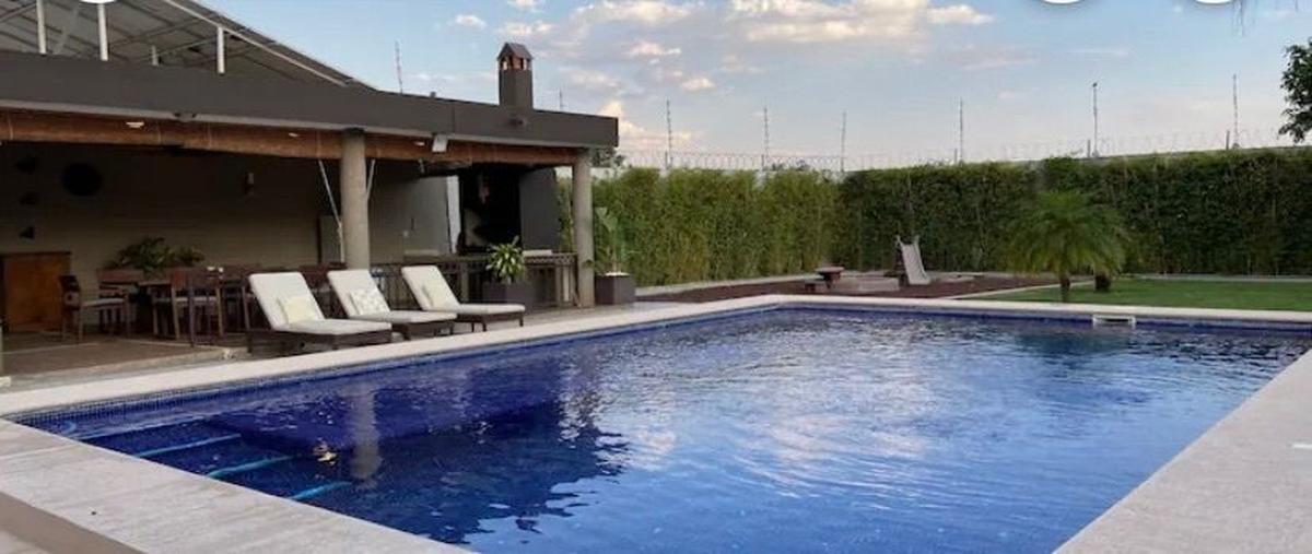 Foto de casa en privada del carcamo , yerbabuena, guanajuato, guanajuato, 28047881 foto 01 Foto de casa en venta en privada del carcamo , yerbabuena, guanajuato, guanajuato, 28047881 No. 01
