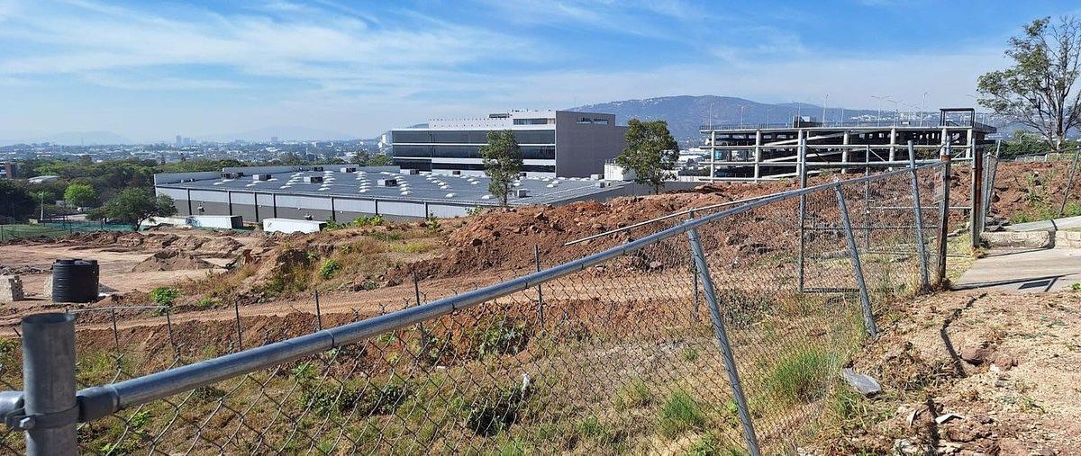 Foto de terreno habitacional en prolongacion avenida las fuentes , paisajes del tesoro, san pedro tlaquepaque, jalisco, 0 foto 04 Foto de terreno habitacional en venta en prolongacion avenida las fuentes , paisajes del tesoro, san pedro tlaquepaque, jalisco, 0 No. 04
