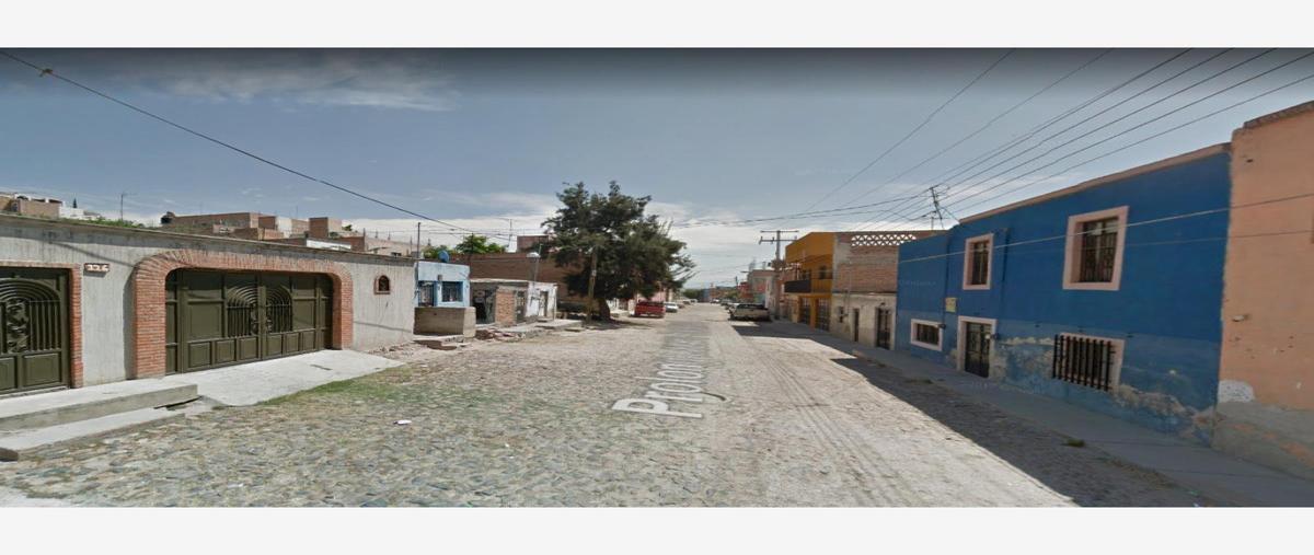 Foto de casa en venta en prolongacion lazaro cardenas 00, los chirlitos, lagos de moreno, jalisco, 0 No. 02