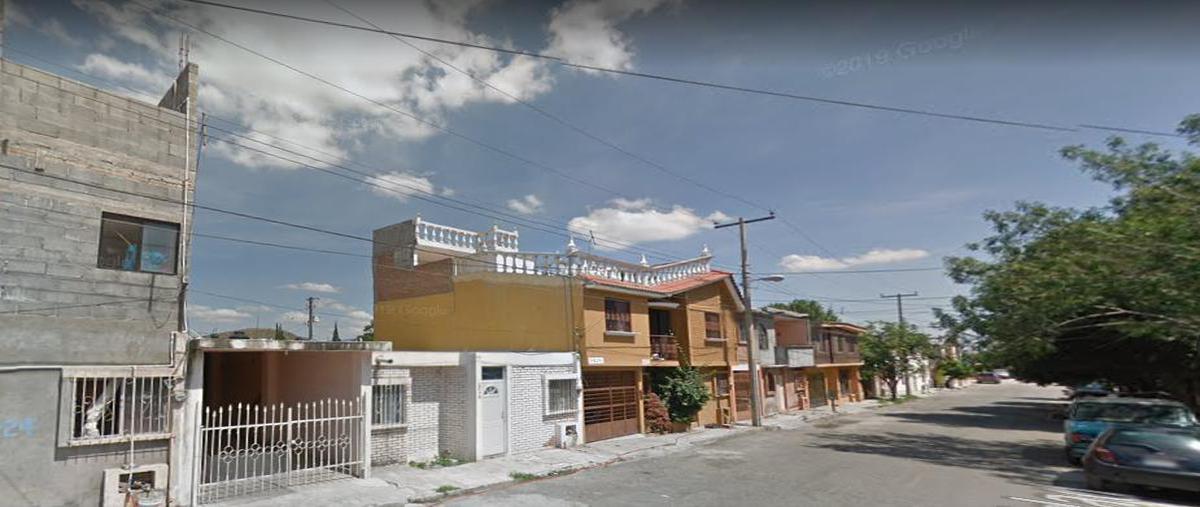 Foto de casa en venta en  , providencia, saltillo, coahuila de zaragoza, 0 No. 03