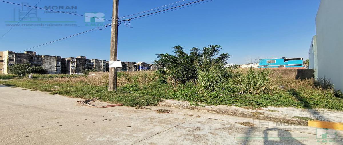 Foto de terreno habitacional en , puerto méxico, coatzacoalcos, veracruz de ignacio de la llave, 23763208 foto 03 Foto de terreno habitacional en venta en , puerto méxico, coatzacoalcos, veracruz de ignacio de la llave, 23763208 No. 03