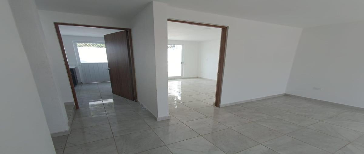 Foto de casa en venta en  , rancho san josé xilotzingo, puebla, puebla, 0 No. 03