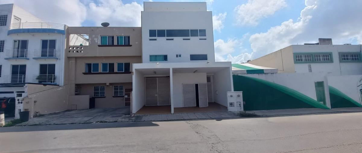 Foto de edificio en venta en  , región 510, benito juárez, quintana roo, 30272285 No. 01