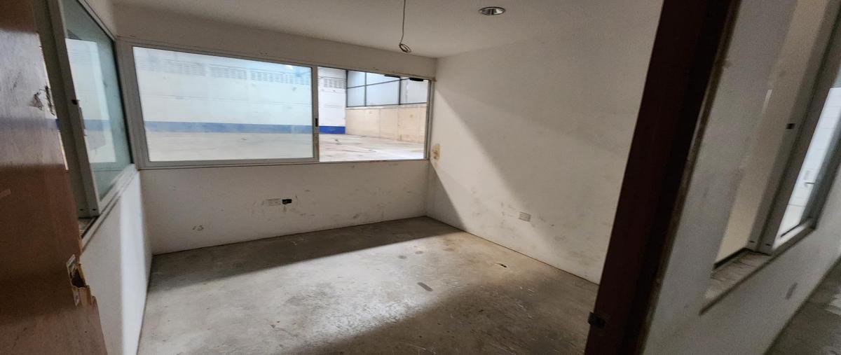 Foto de bodega en , región 97, benito juárez, quintana roo, 0 foto 03 Foto de bodega en renta en , región 97, benito juárez, quintana roo, 0 No. 03