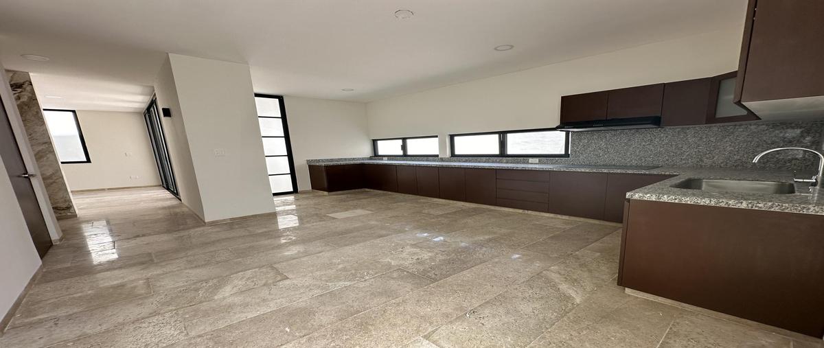 Foto de casa en venta en  , residencial campestre viladiu, mérida, yucatán, 0 No. 04