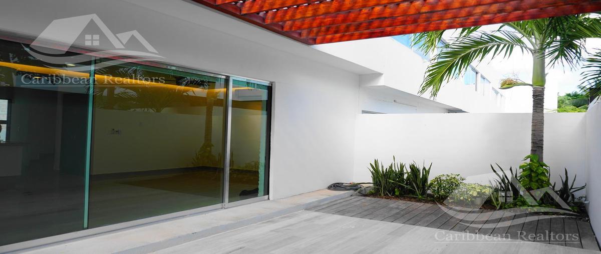Foto de casa en venta en  , residencial caracol, benito juárez, quintana roo, 0 No. 04