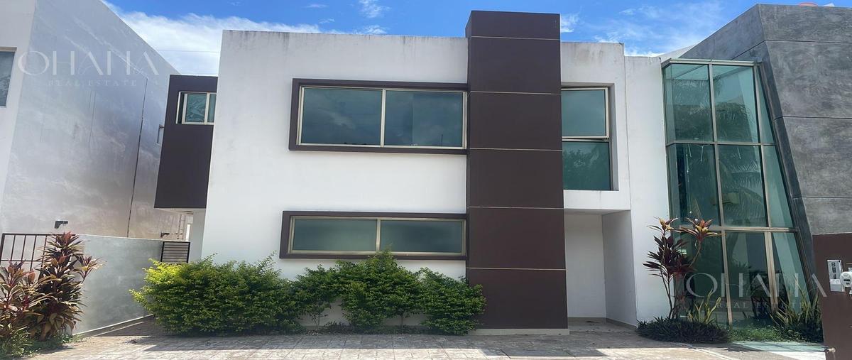 Foto de casa en , residencial caracol, benito juárez, quintana roo, 31472072 foto 01 Foto de casa en renta en , residencial caracol, benito juárez, quintana roo, 31472072 No. 01